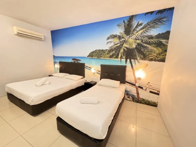 Deluxe Triple room with balcony