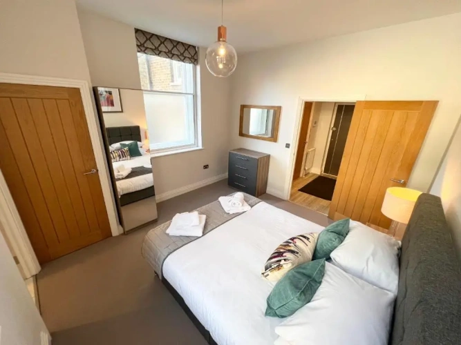 Deluxe Apartment