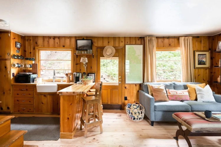 11373 Church - 1 Br Cabin