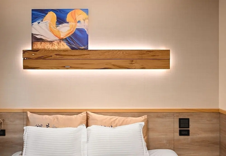 LakeView Homestay