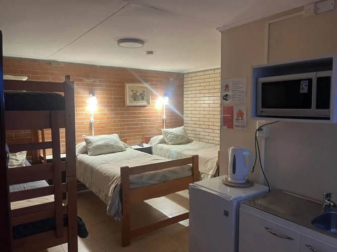 1 Bedroom Deluxe Quadruple room