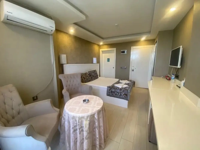Standard Double room with view