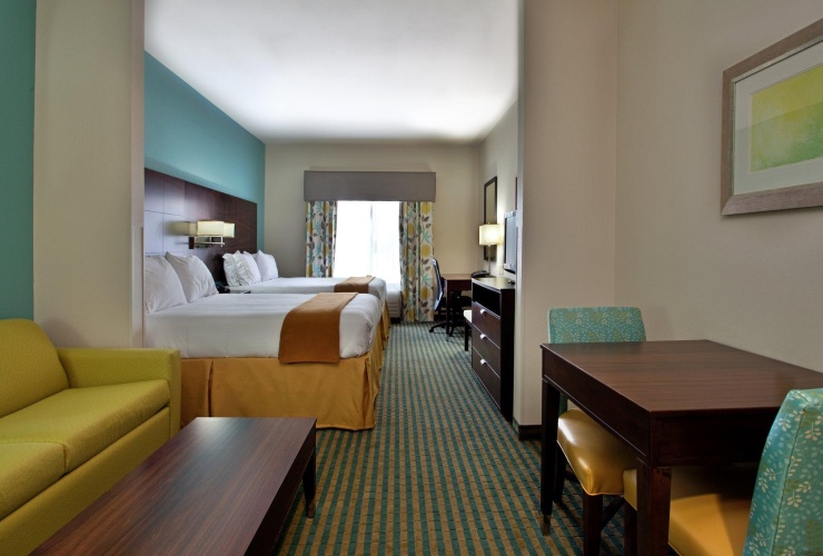 Quadruple Suite