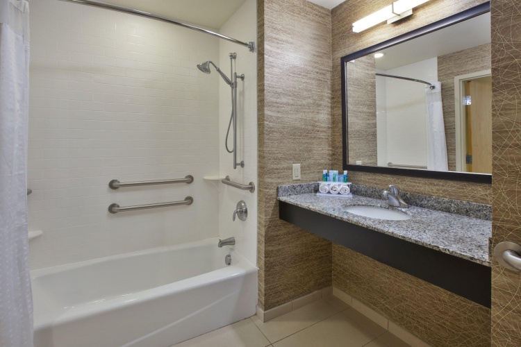 Quadruple Suite