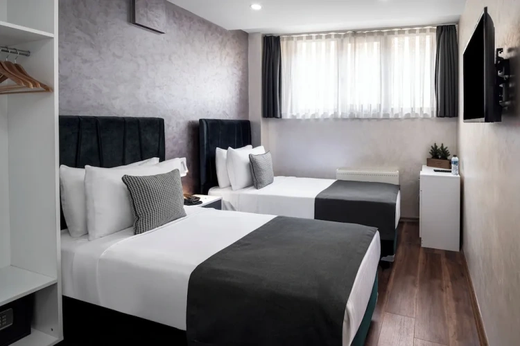 Economy Twin room