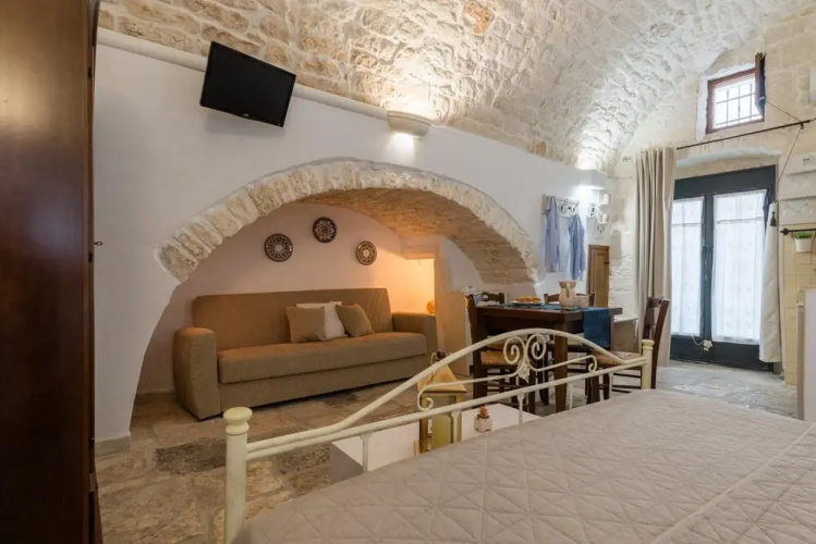 Ostuneon 900 in Ostuni