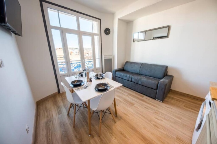 1 Bedroom Double Apartment