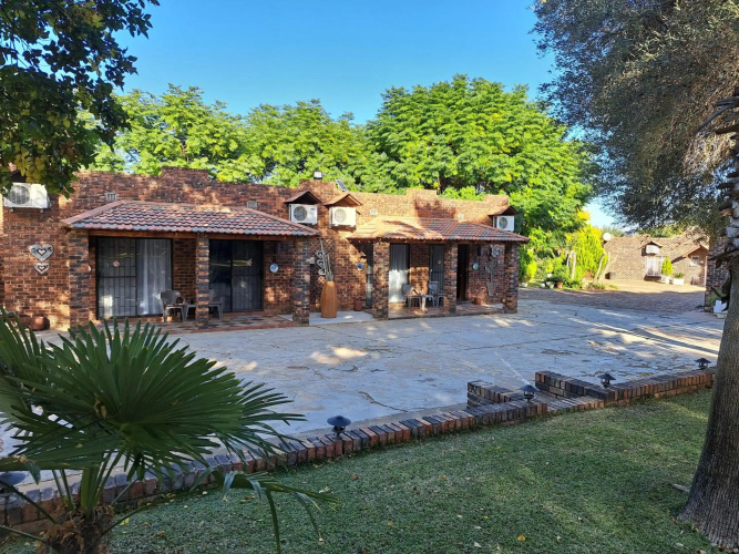 Villa Lin-Zane