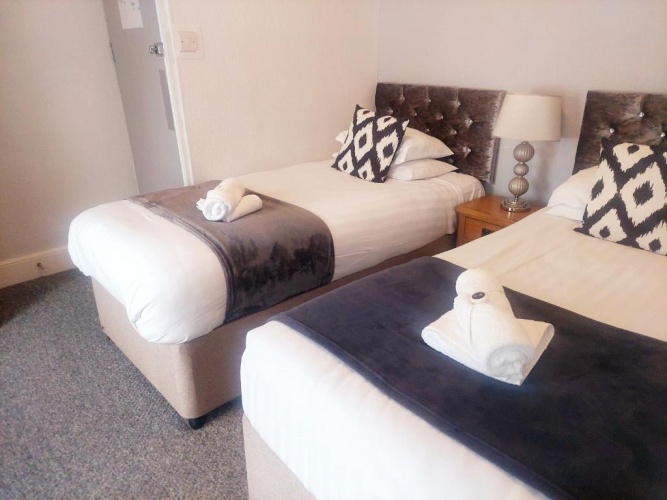 Standard Twin room