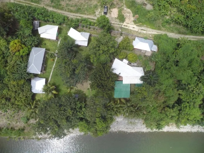 Bungalow beachfront
