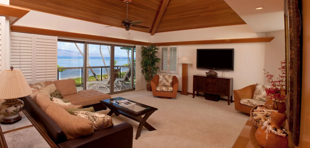 Puunoa - CoralTree Residence Collection