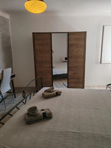 Apartment Carera 1900