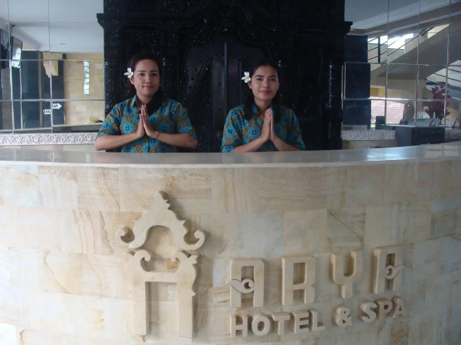 Arya Hotel and Spa