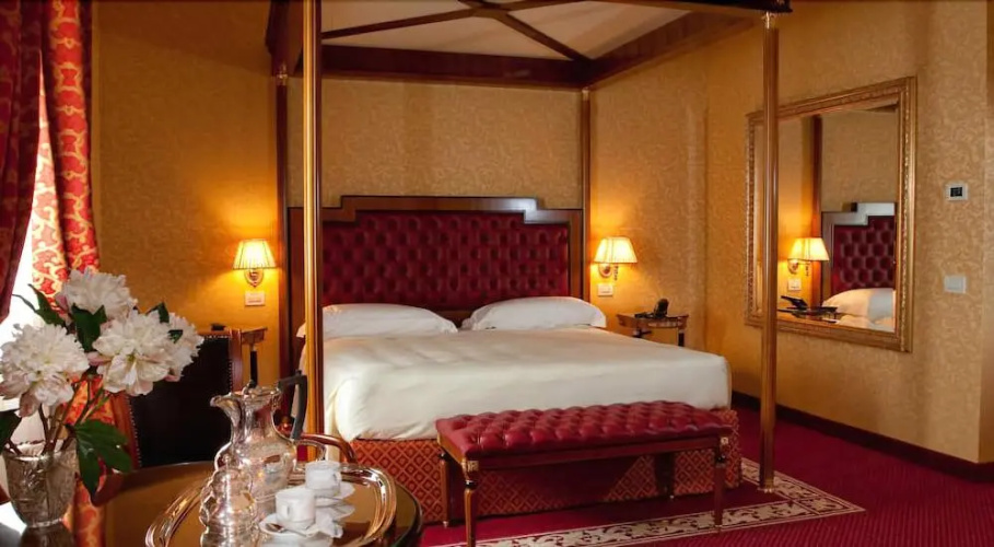 Hotel Maxim
