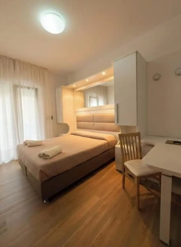 Standard Double room with balcony and with courtyard view