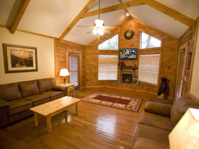 Robyns Nest by Eagles Ridge Resort