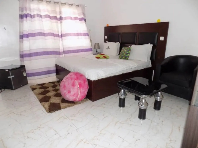 De Fellas Palace Hotel & Suites