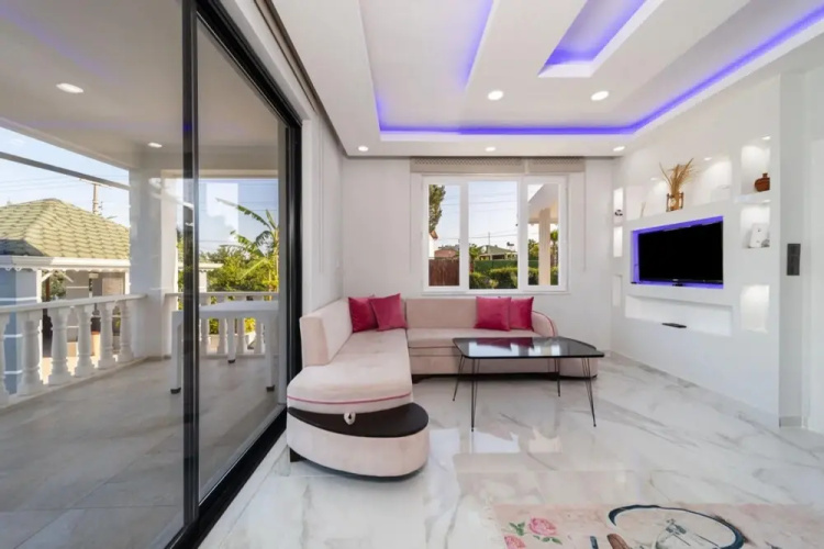 Marvelous Conservative Villa in Muratpasa