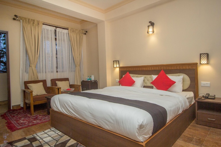 Standard Suite