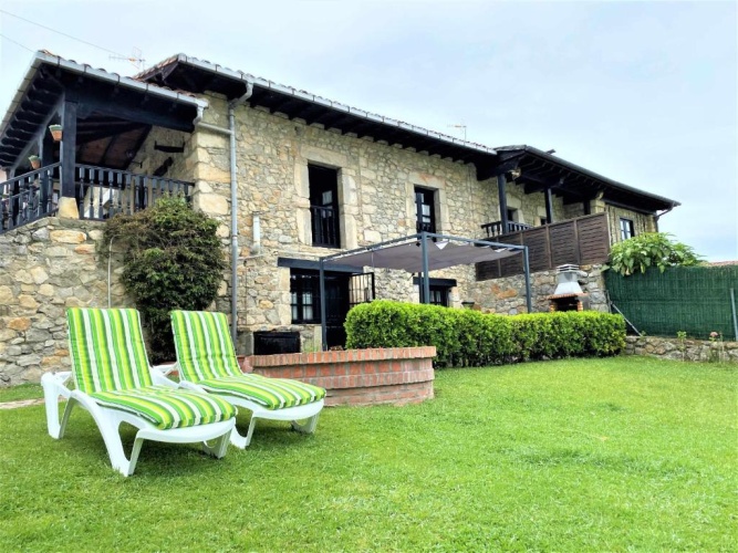 3 Bedrooms Cottage