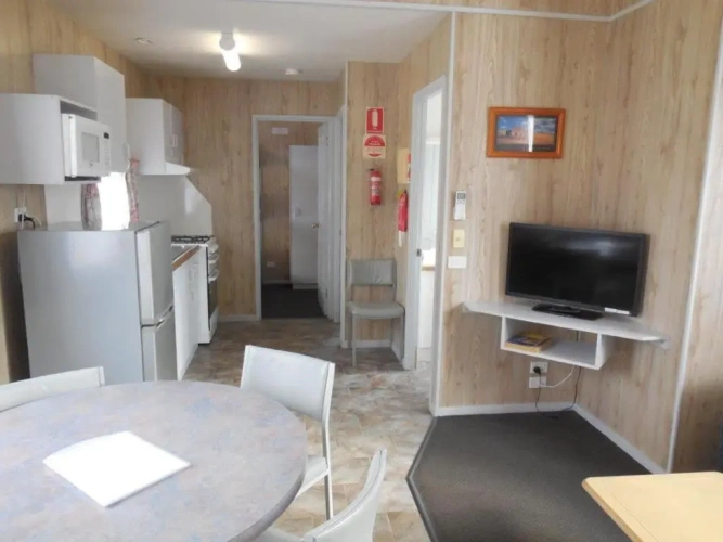 2 Bedrooms Deluxe Family room