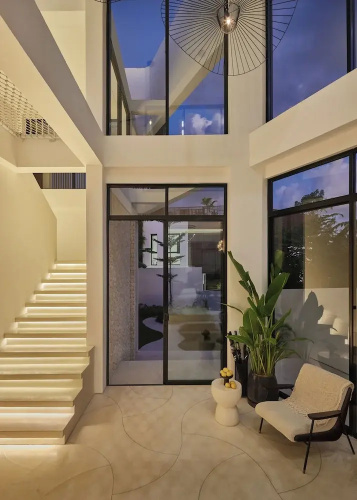The River Villa by BREIG