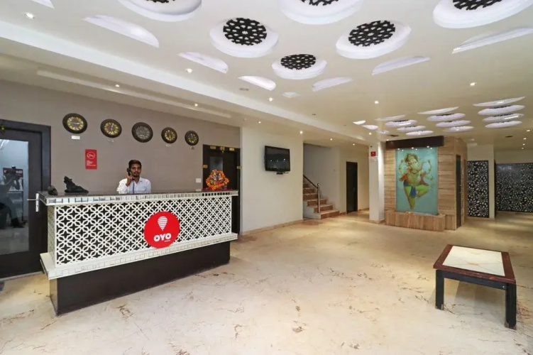 OYO 9993 Hotel Idea Inn