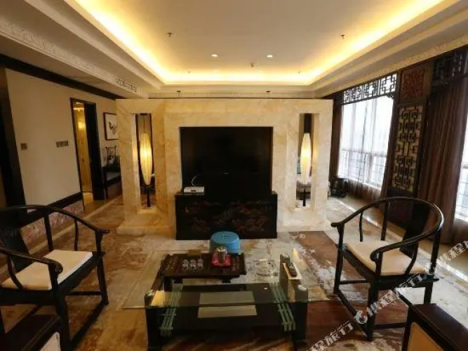 Executive Double Suite