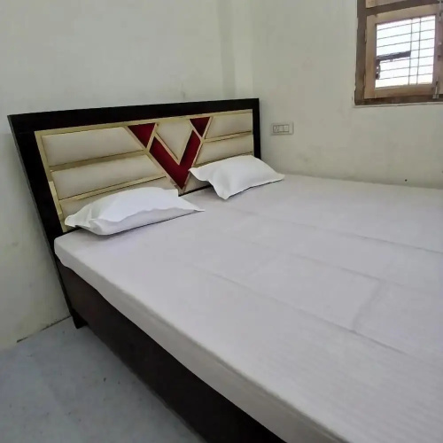 Awadh Biharee Inn