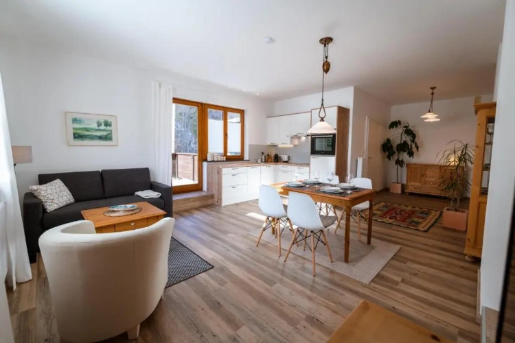 1 Bedroom Apartment