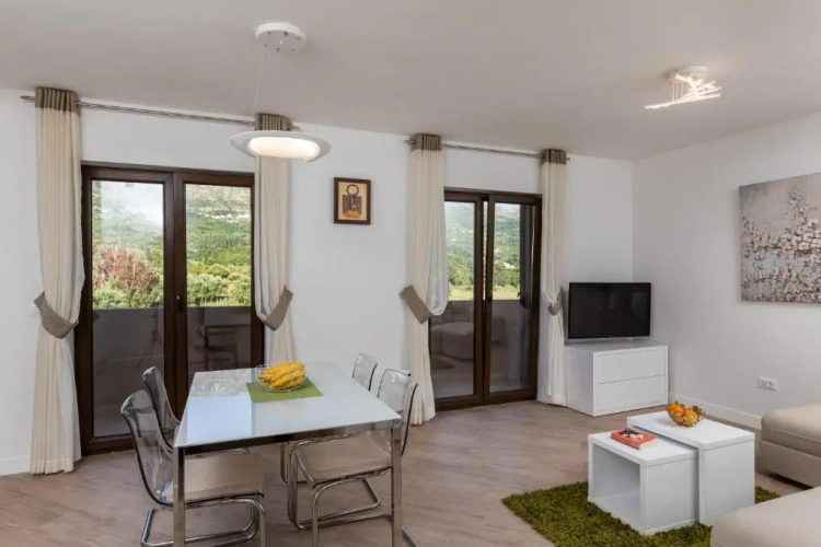2 Bedrooms Premium Apartment