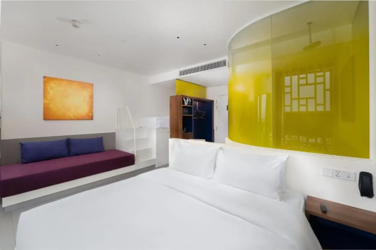 Wink Hotel