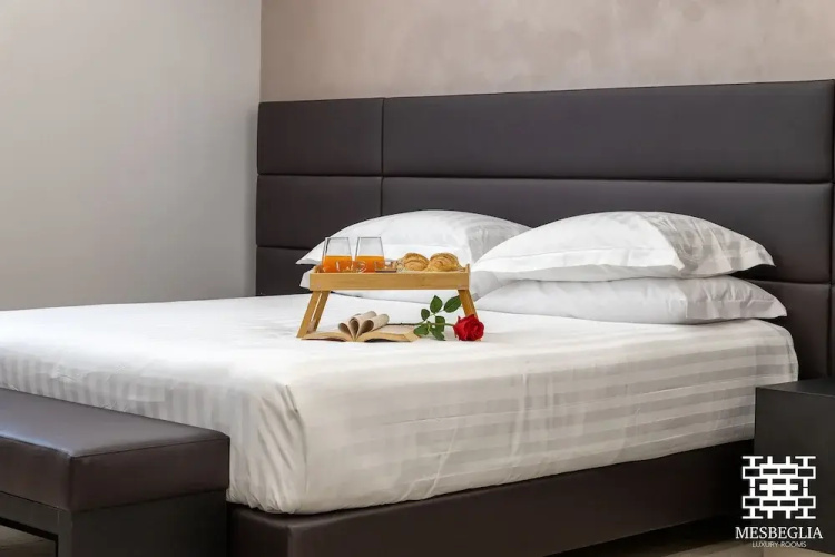 Mesbeglia Luxury Rooms