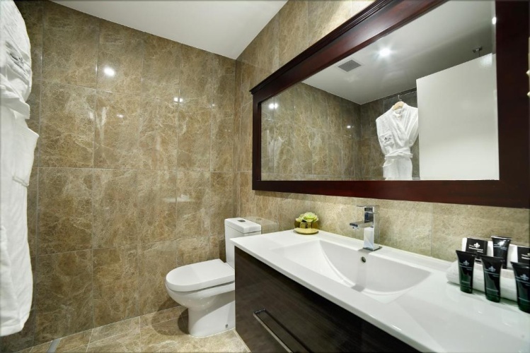 Deluxe Double Suite