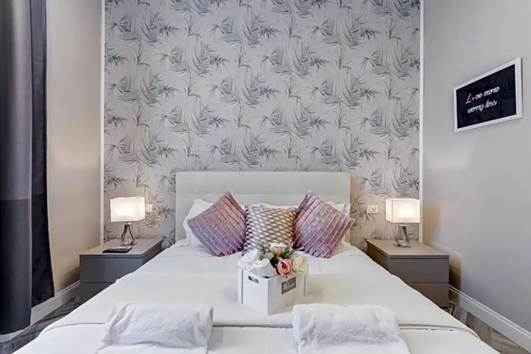 Standard Double room with view