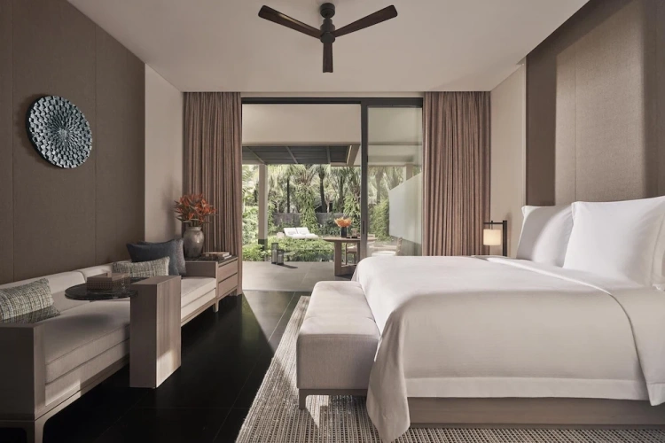 Garden Pool Double Suite