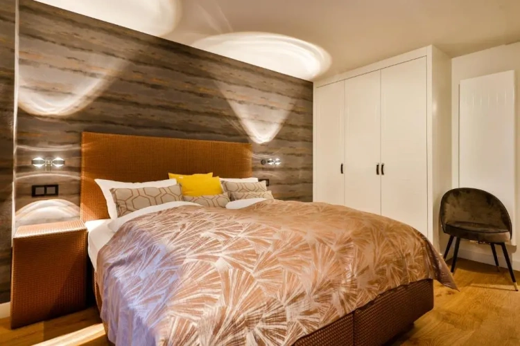 3 Bedrooms Cottage