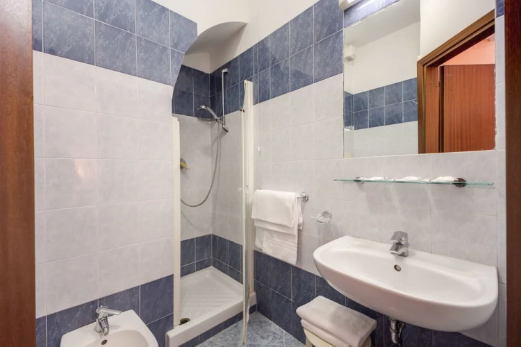 Buonarroti Home Guest House