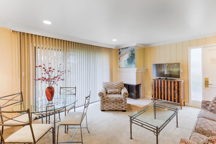 1-Bedroom Condo Near Trails