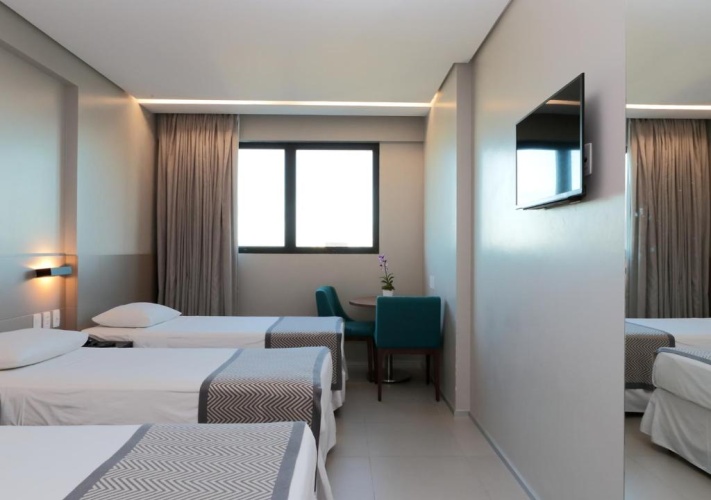 Standard Triple room