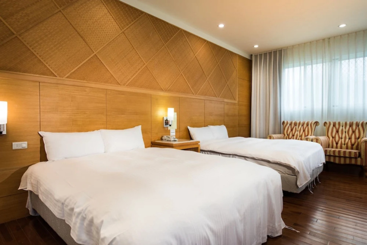 Jun Yue Hanging Garden Resort