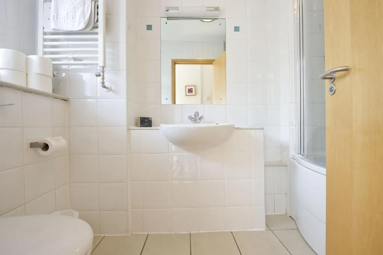 Premium St Christophers Place