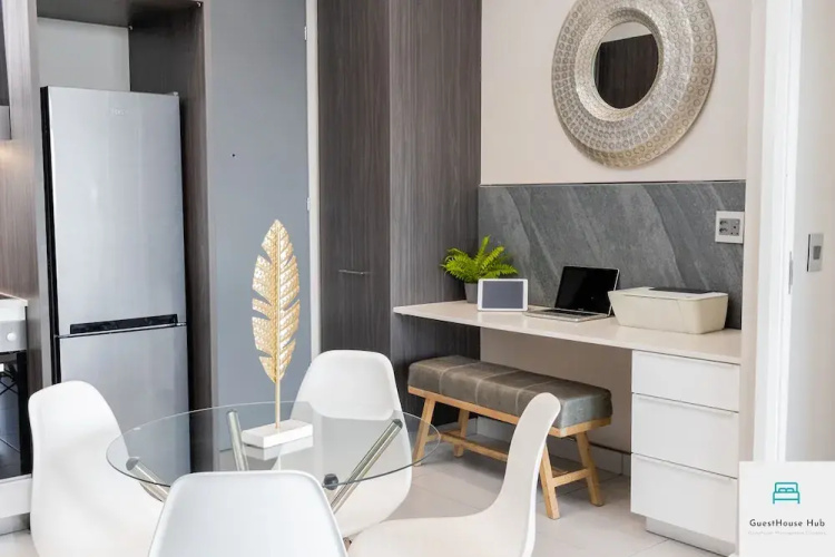 Menlyn Residence Luxury 2 Bed Apartment