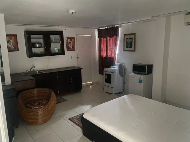 1 Bedroom Studio