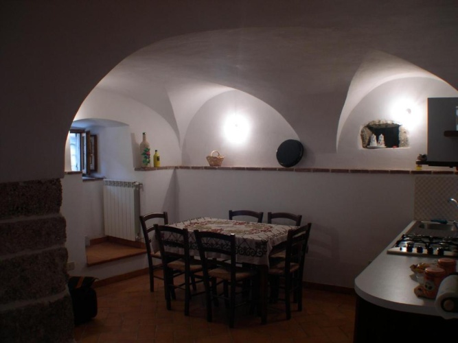 2 Bedrooms Cottage