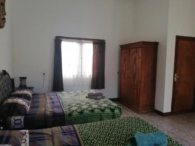Yuli's Homestay