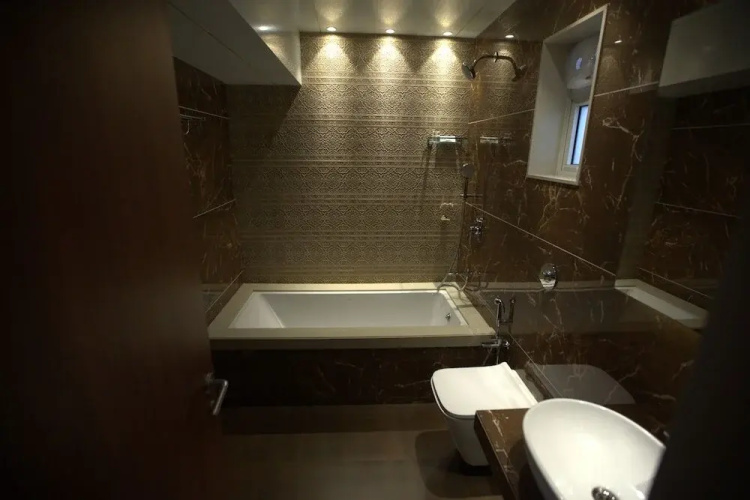 Majestic Suites