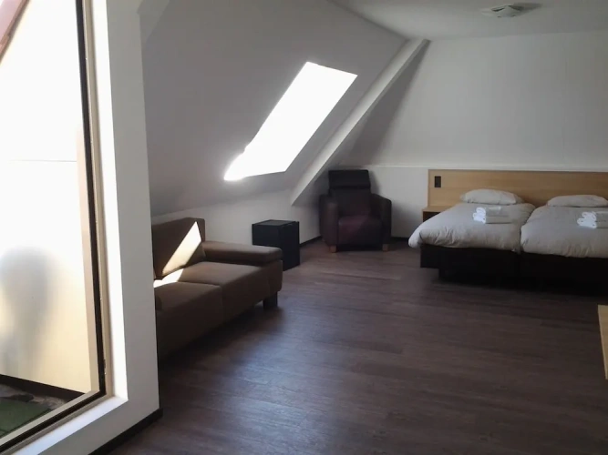 Standard Family room