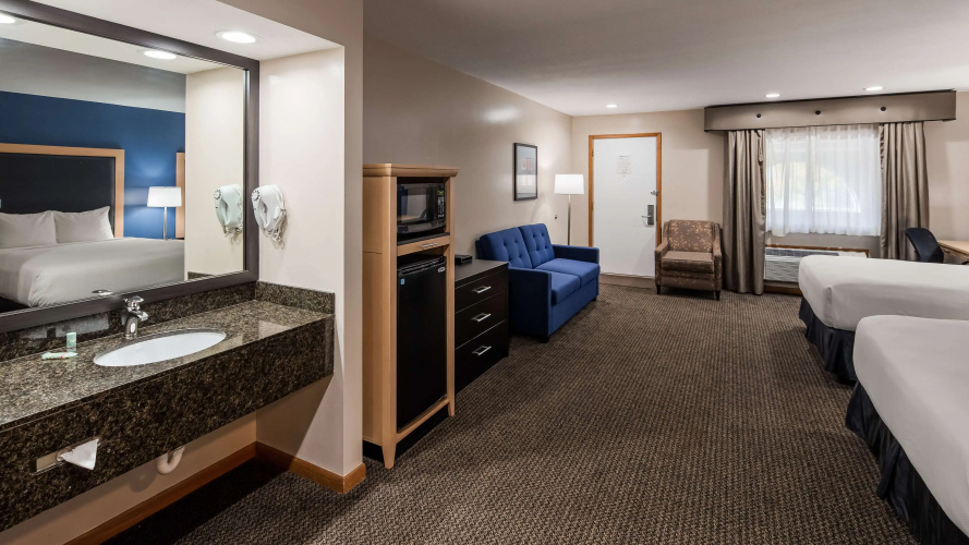 Best Western River Terrace