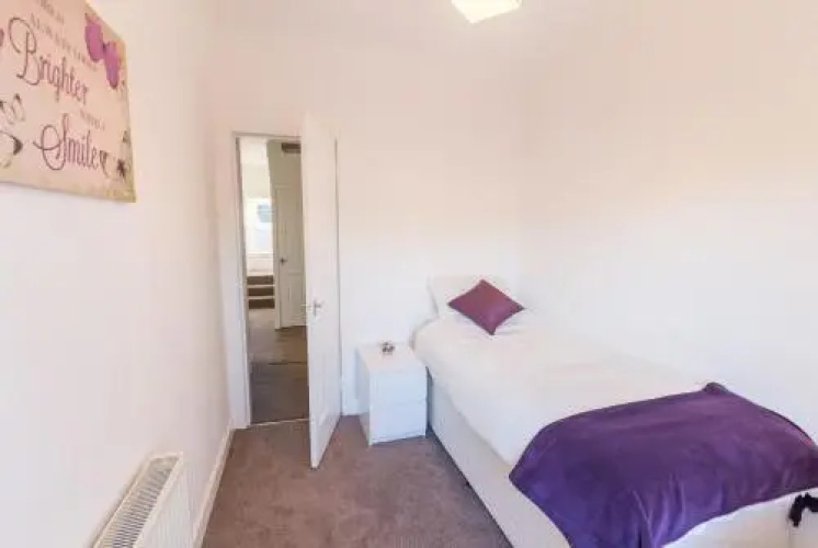 Riverside View Apartment